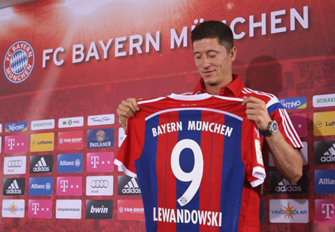 Robert Lewandowski ra mắt Bayern Munich trong chiếc áo số 9 - Bongdaplus.vn