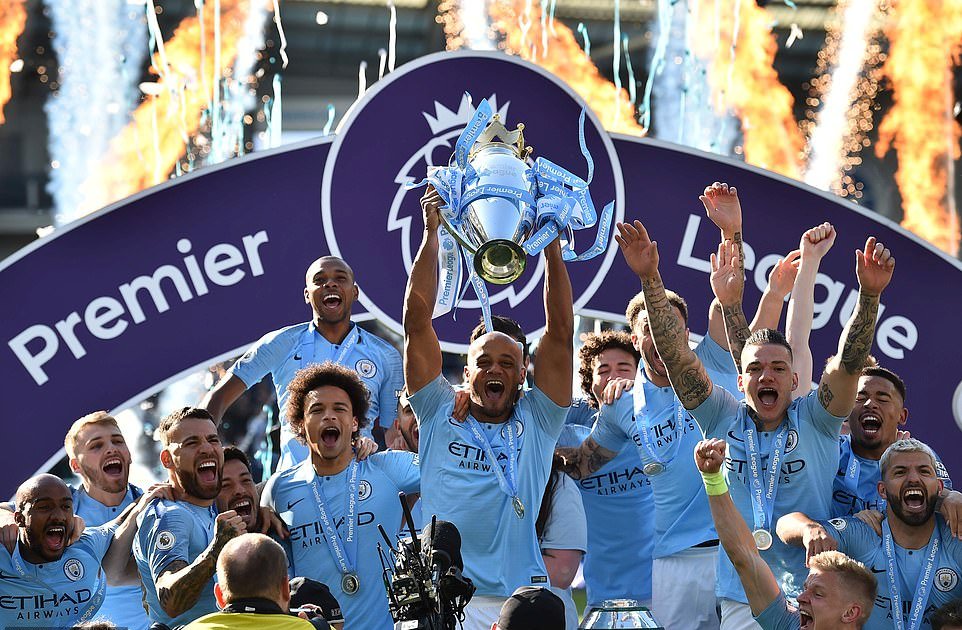 Hình ảnh CLB Man City đăng quang ngôi vô địch giải Ngoại hạng Anh 2018-2019