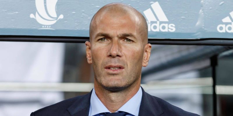 Huấn luyện viên Zinedine Zidane - Tượng đài của bóng đá thế giới