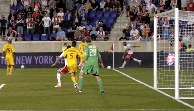 Phạt góc trong bóng đá: Quy định, câu hỏi phổ biến và ví dụ nổi bật